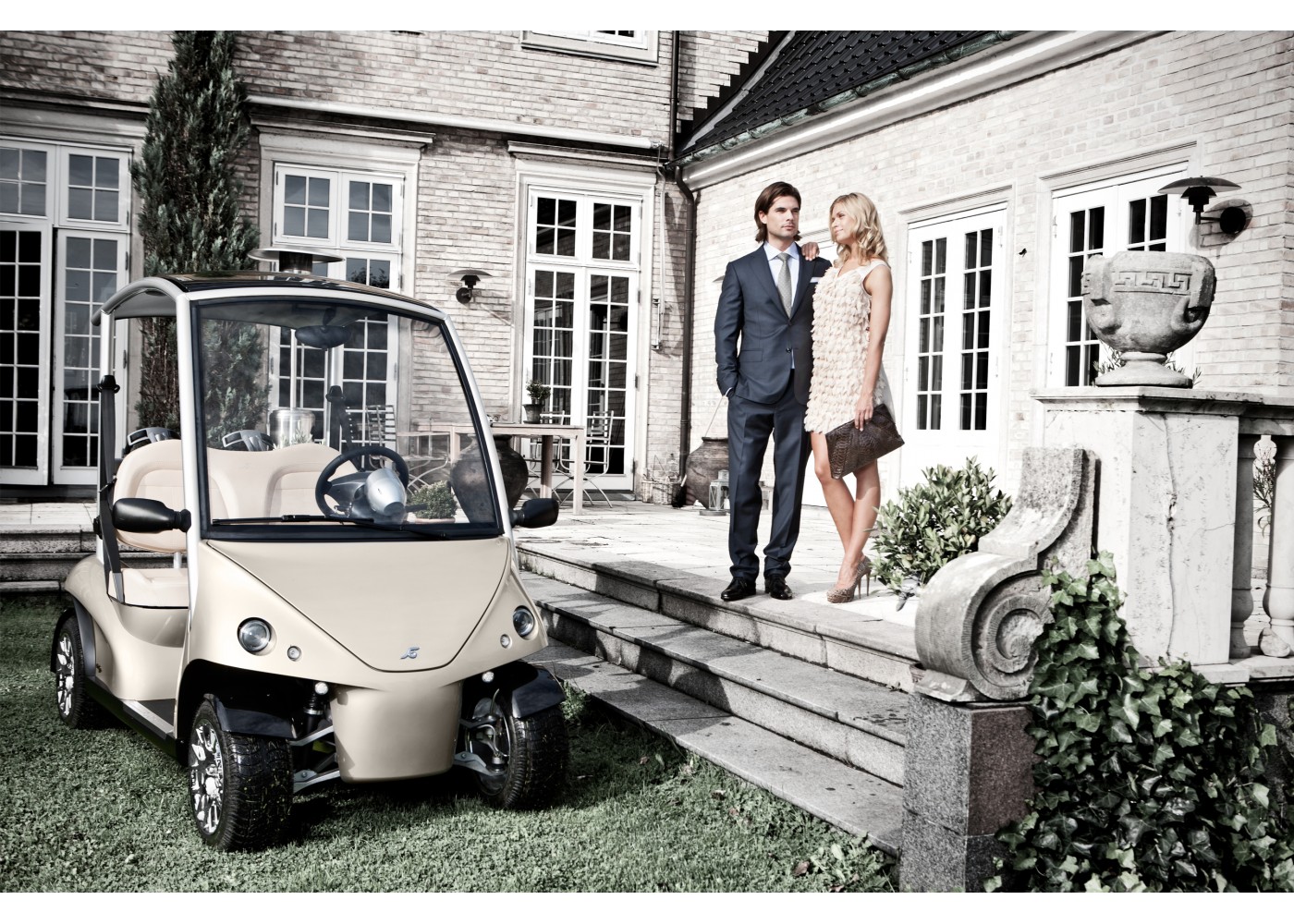 Garia Golf Car [ 2х местный гольф-кар ] Carousel 26